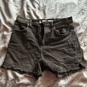 Celebrity Pink Black Shorts